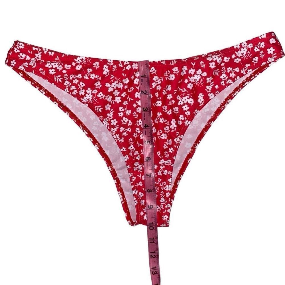 NEW XL Bikini - Picture 9 of 10